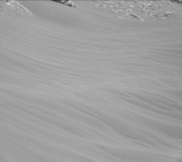 Sol 3061: Mast Camera (Mastcam)