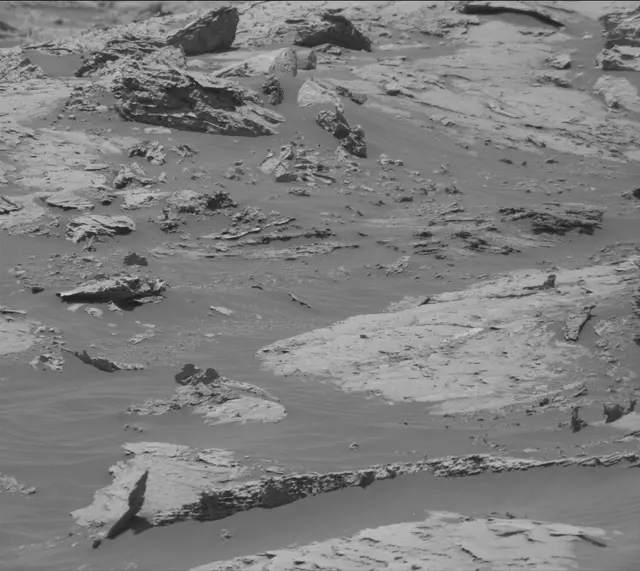 Sol 3062: Mast Camera (Mastcam)
