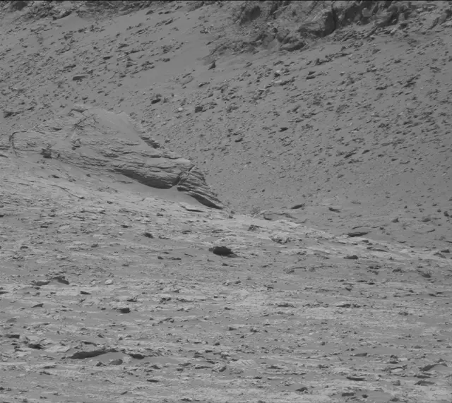 Sol 3062: Mast Camera (Mastcam)