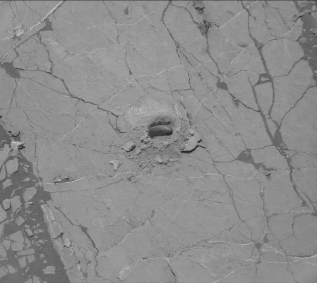 Sol 3062: Mast Camera (Mastcam)