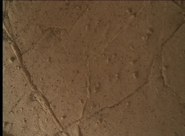 Sol 3069: Mars Hand Lens Imager (MAHLI)