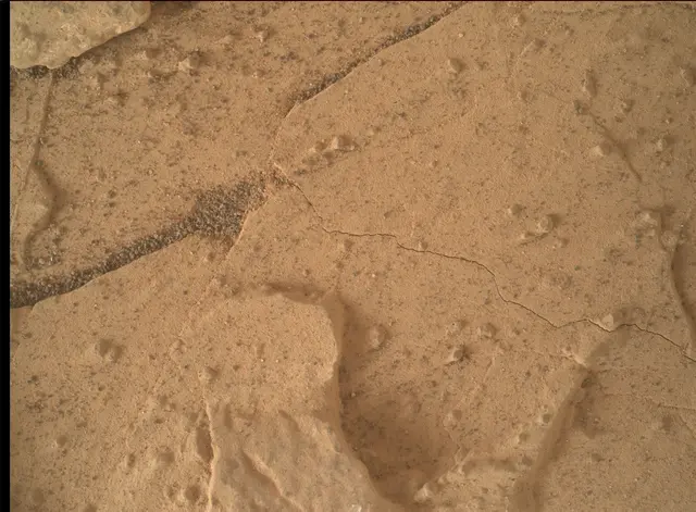 Sol 3069: Mars Hand Lens Imager (MAHLI)