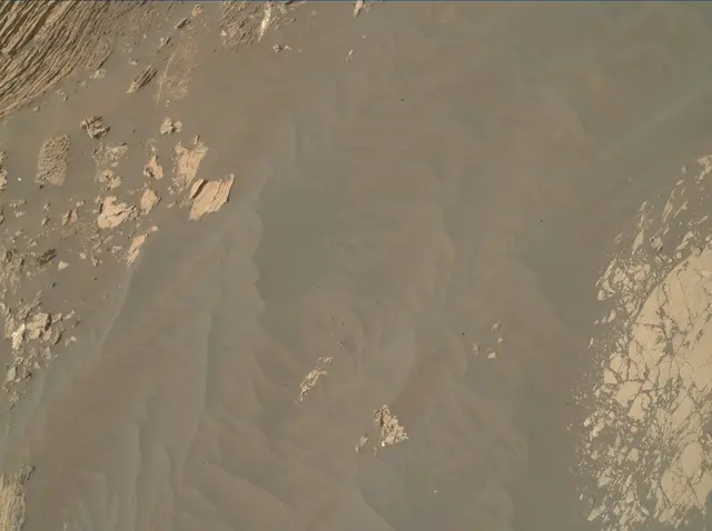 Sol 3070: Mars Hand Lens Imager (MAHLI)