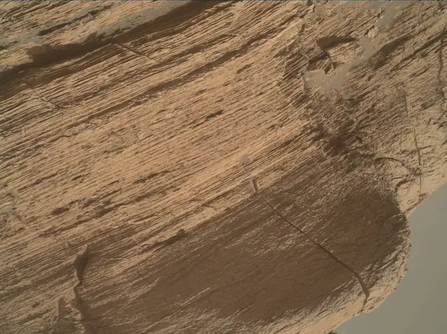 Sol 3070: Mars Hand Lens Imager (MAHLI)
