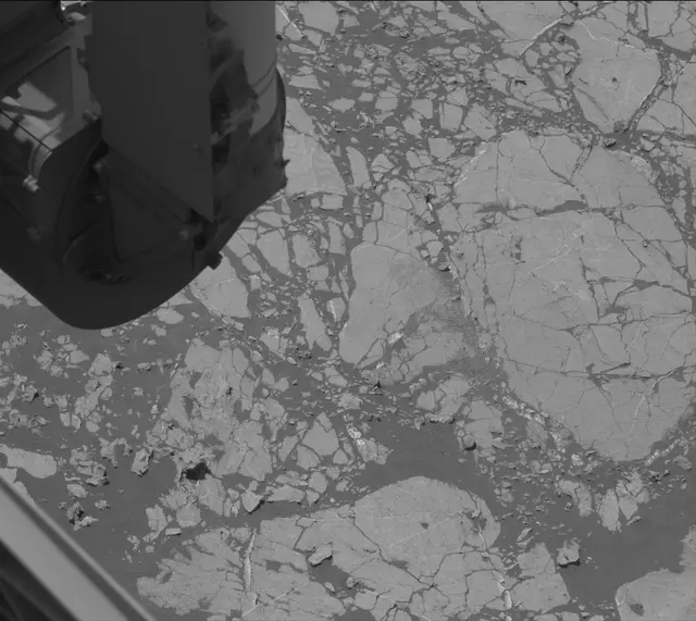 Sol 3072: Mast Camera (Mastcam)