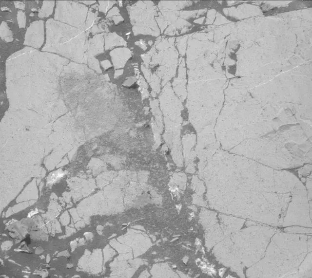 Sol 3072: Mast Camera (Mastcam)