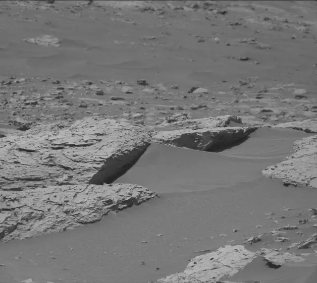 Sol 3072: Mast Camera (Mastcam)