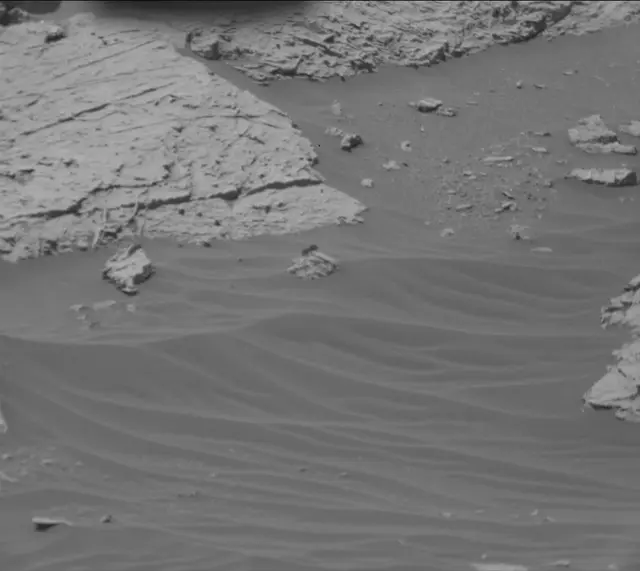 Sol 3072: Mast Camera (Mastcam)