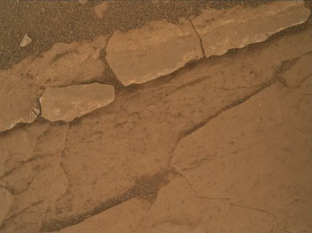 Sol 3072: Mars Hand Lens Imager (MAHLI)