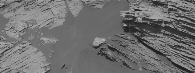 Sol 3074: Mast Camera (Mastcam)