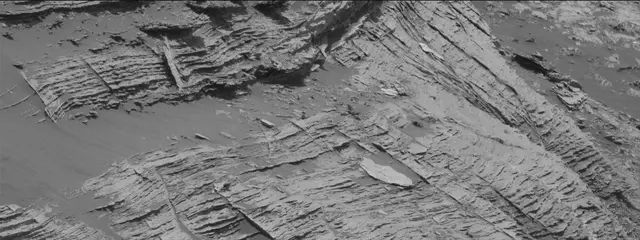 Sol 3074: Mast Camera (Mastcam)