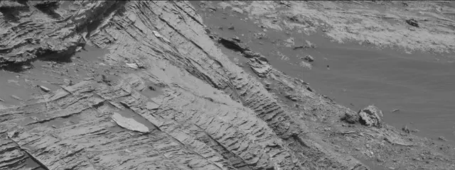 Sol 3074: Mast Camera (Mastcam)