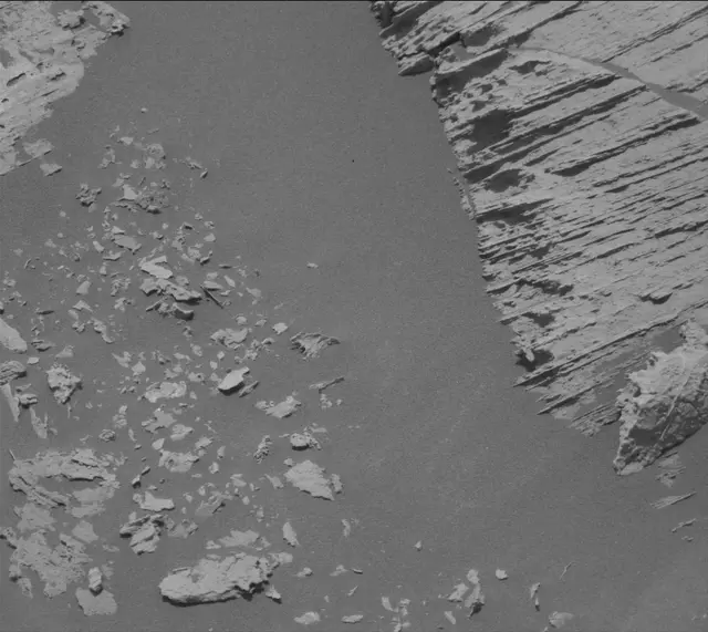 Sol 3074: Mast Camera (Mastcam)