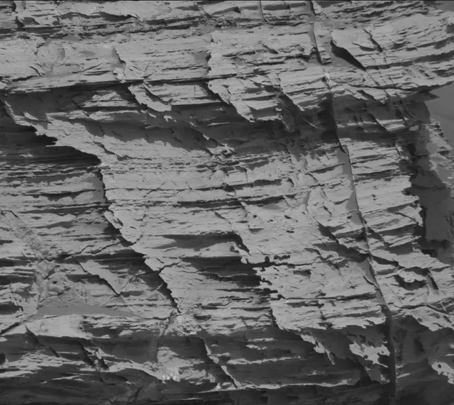 Sol 3074: Mast Camera (Mastcam)
