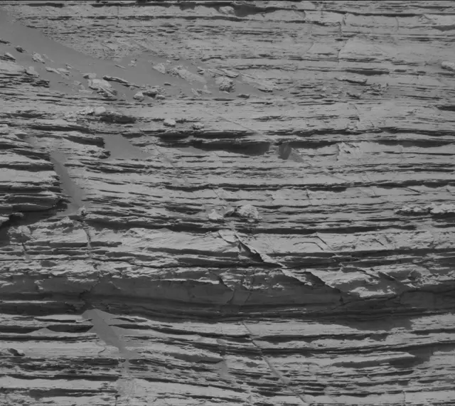 Sol 3074: Mast Camera (Mastcam)
