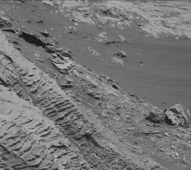 Sol 3074: Mast Camera (Mastcam)