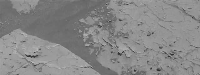 Sol 3076: Mast Camera (Mastcam)