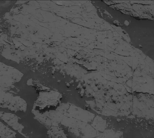 Sol 3076: Mast Camera (Mastcam)