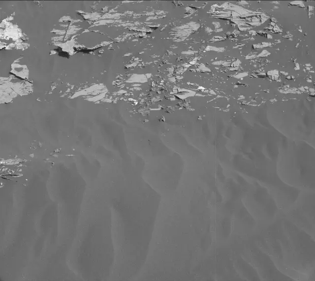 Sol 3076: Mast Camera (Mastcam)