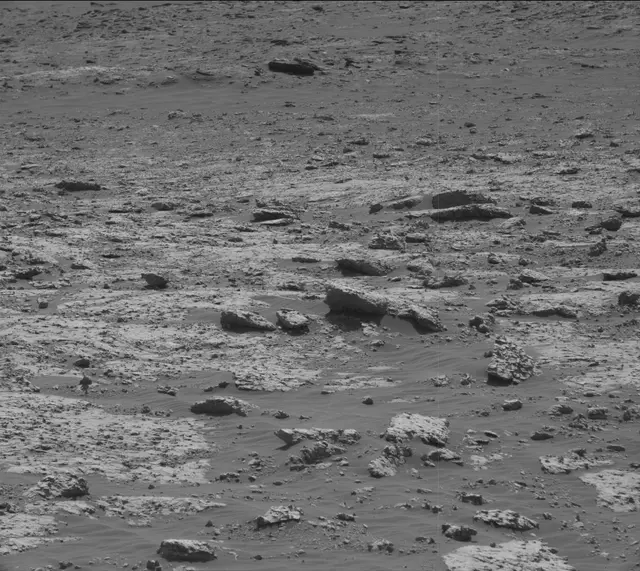 Sol 3076: Mast Camera (Mastcam)