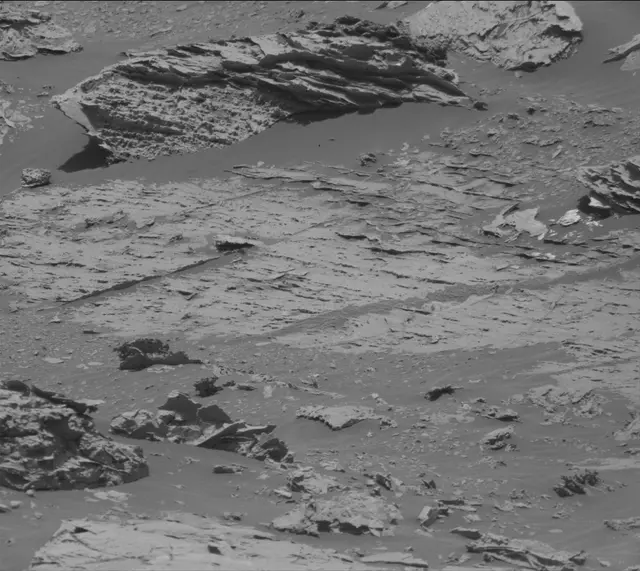Sol 3076: Mast Camera (Mastcam)