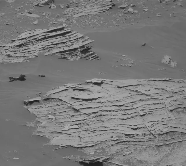 Sol 3076: Mast Camera (Mastcam)