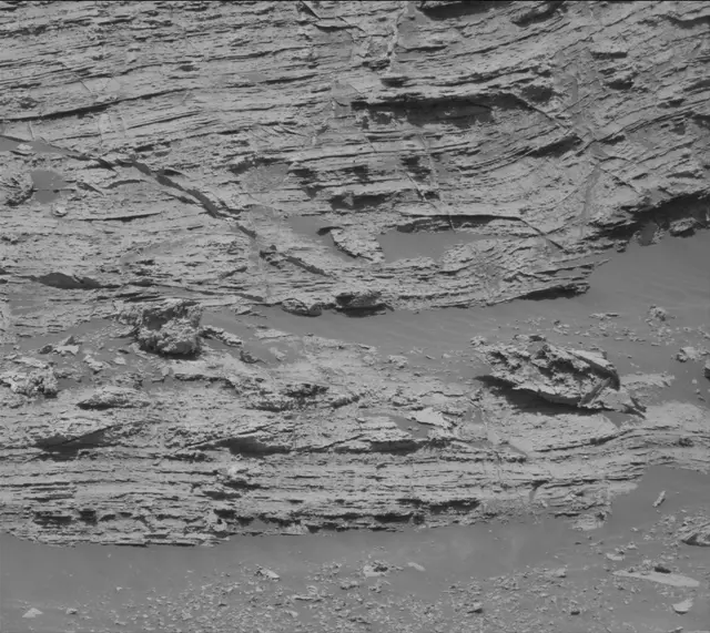 Sol 3076: Mast Camera (Mastcam)