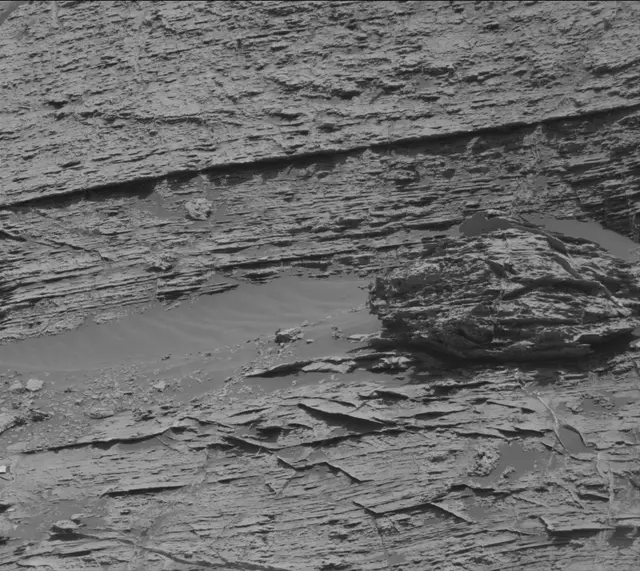 Sol 3076: Mast Camera (Mastcam)