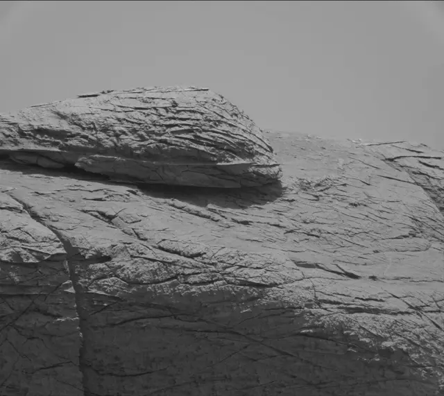Sol 3076: Mast Camera (Mastcam)