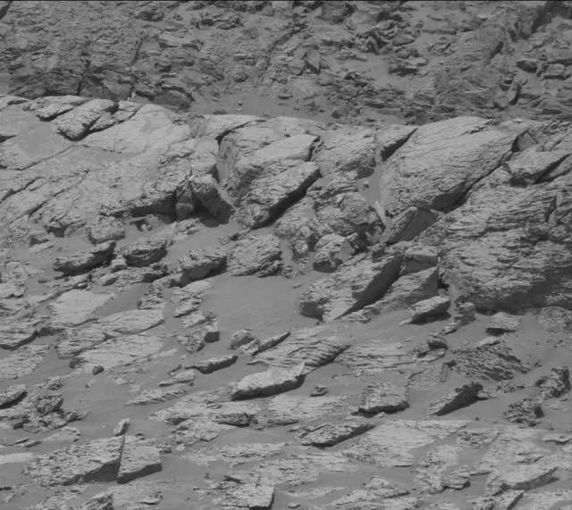 Sol 3076: Mast Camera (Mastcam)