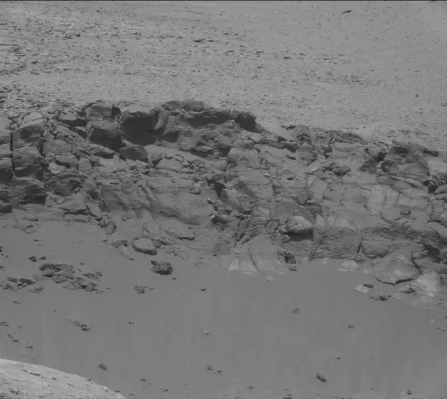 Sol 3076: Mast Camera (Mastcam)