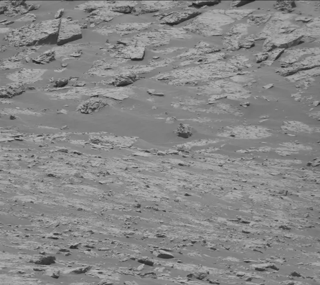 Sol 3076: Mast Camera (Mastcam)