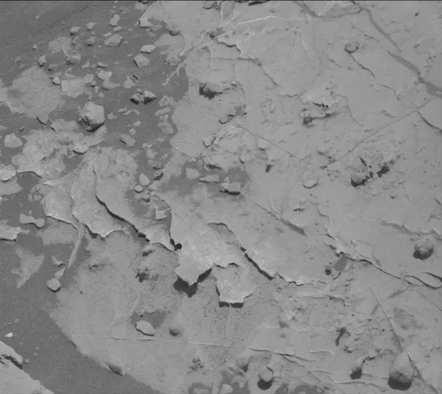 Sol 3076: Mast Camera (Mastcam)