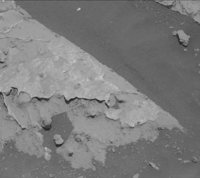 Sol 3076: Mast Camera (Mastcam)