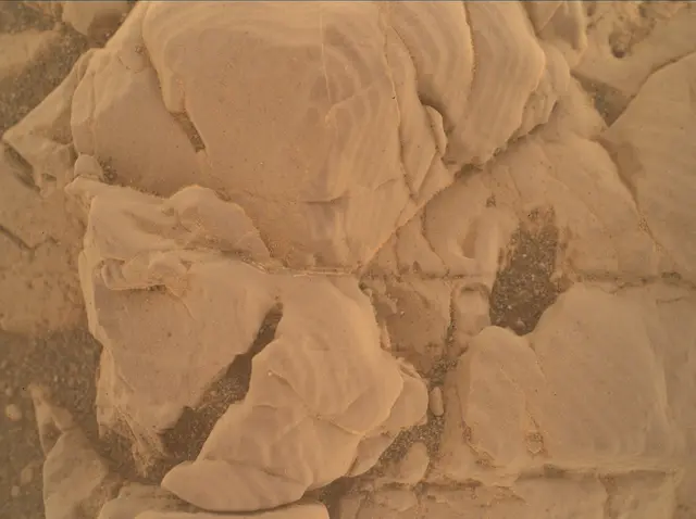 Sol 3076: Mars Hand Lens Imager (MAHLI)