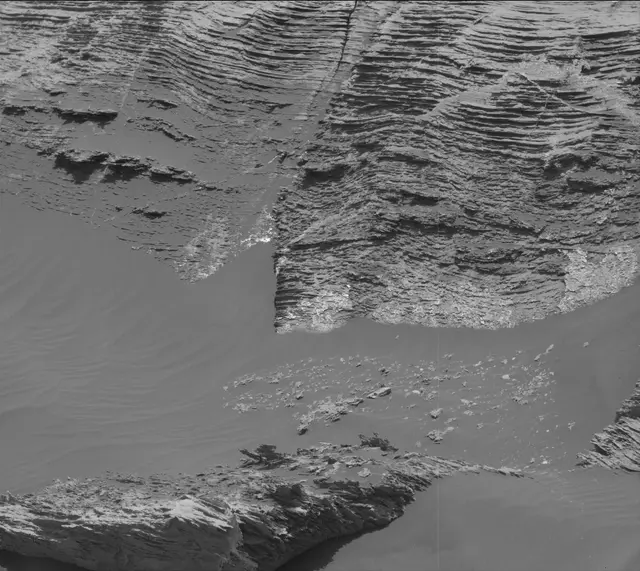 Sol 3078: Mast Camera (Mastcam)