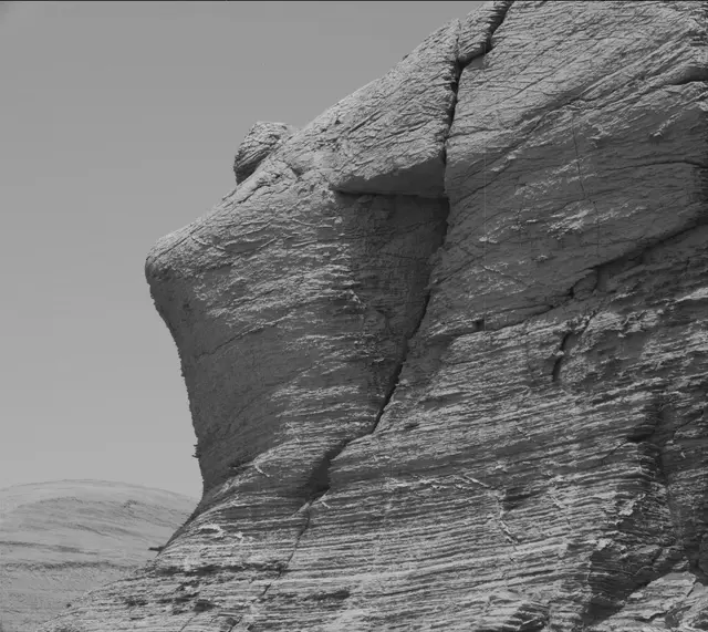 Sol 3078: Mast Camera (Mastcam)