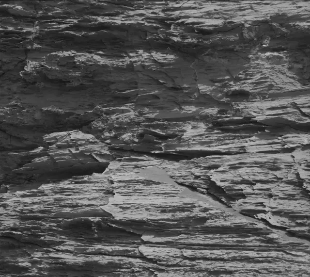 Sol 3078: Mast Camera (Mastcam)