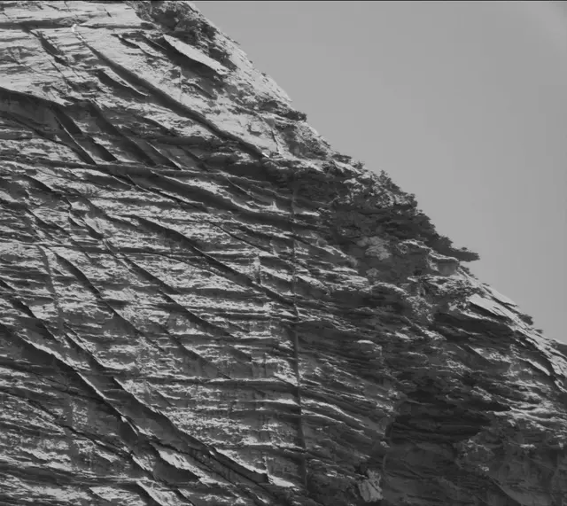 Sol 3078: Mast Camera (Mastcam)