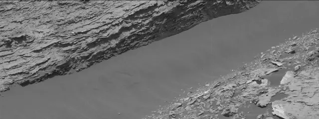 Sol 3079: Mast Camera (Mastcam)