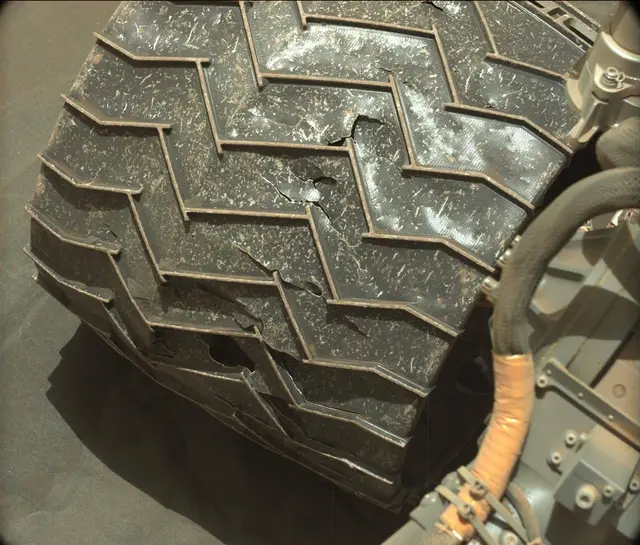 Sol 3079: Mast Camera (Mastcam)