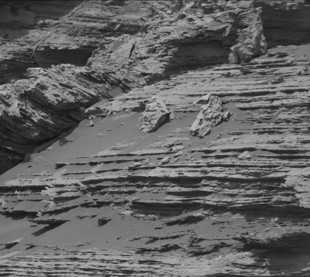 Sol 3079: Mast Camera (Mastcam)