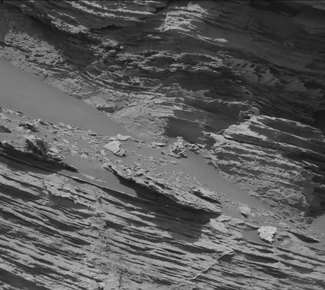 Sol 3079: Mast Camera (Mastcam)