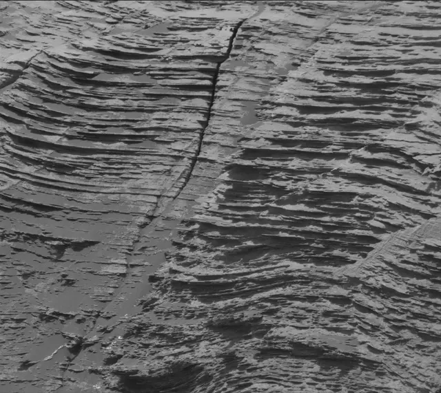 Sol 3079: Mast Camera (Mastcam)