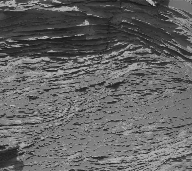 Sol 3079: Mast Camera (Mastcam)