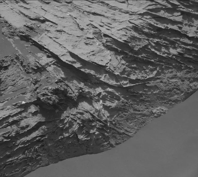Sol 3079: Mast Camera (Mastcam)