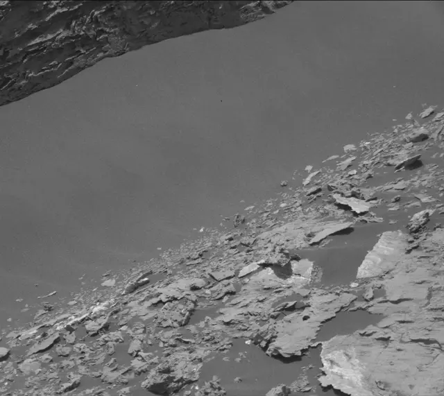 Sol 3079: Mast Camera (Mastcam)
