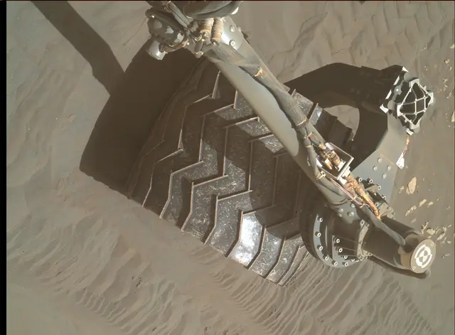 Sol 3079: Mars Hand Lens Imager (MAHLI)