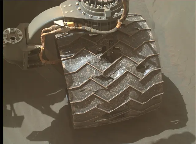 Sol 3079: Mars Hand Lens Imager (MAHLI)