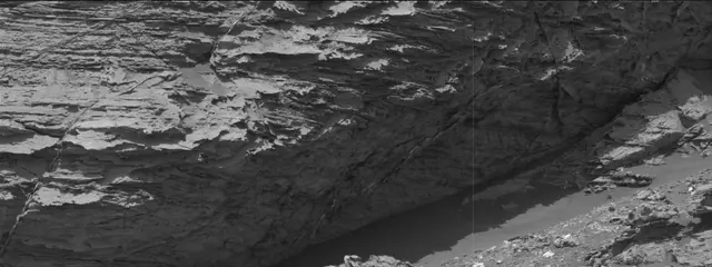 Sol 3081: Mast Camera (Mastcam)